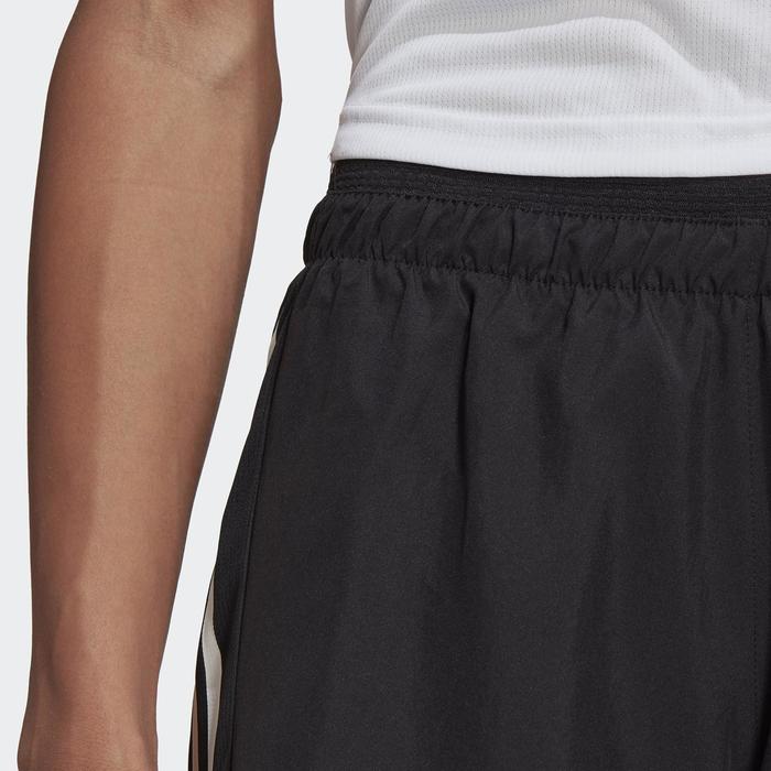 Шорты женские, Adidas Run It Short W, размер 48-50 (GK5191) (6858522) -  Купить по цене от 3 282.00 руб. | Интернет магазин SIMA-LAND.RU