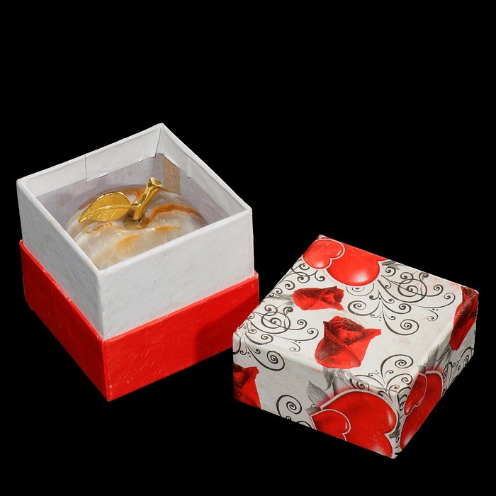 Сувенир "Яблоко 4", большое, 10х10х9,5 см, оникс