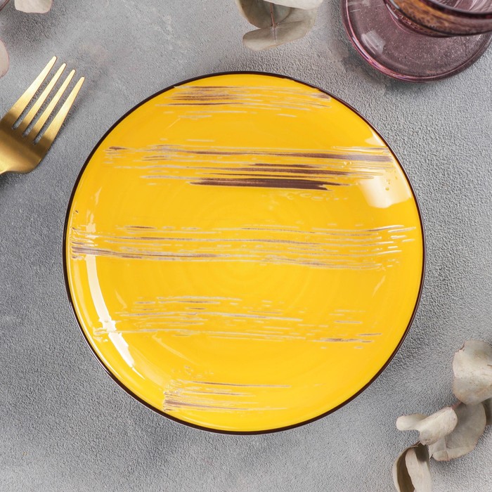 Тарелка фарфоровая десертная Wilmax Scratch, d=17,5 см, цвет жёлтый тарелка фарфоровая десертная wilmax юлия высоцкая d 20 см цвет белый