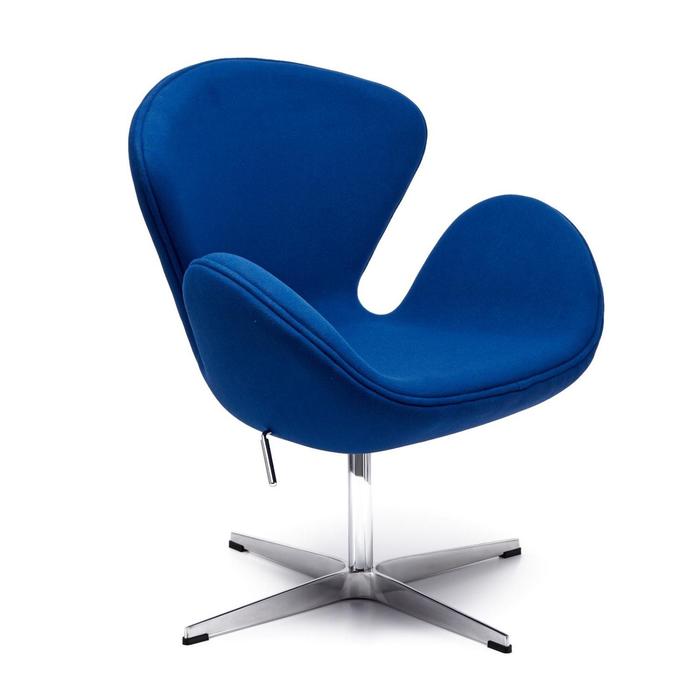 фото Кресло swan chair, 700 × 610 × 955 мм, цвет синий кашемир bradex home