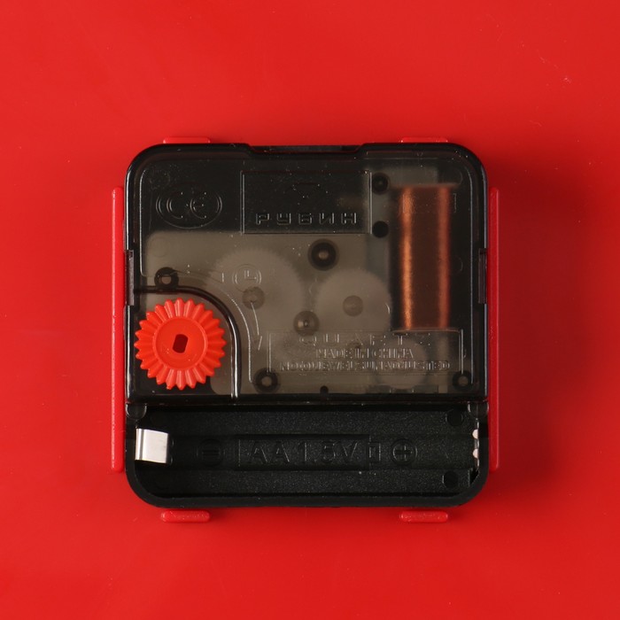 Часы настенные "Сковорода" 25х43см, корпус красный с черным, плавный ход