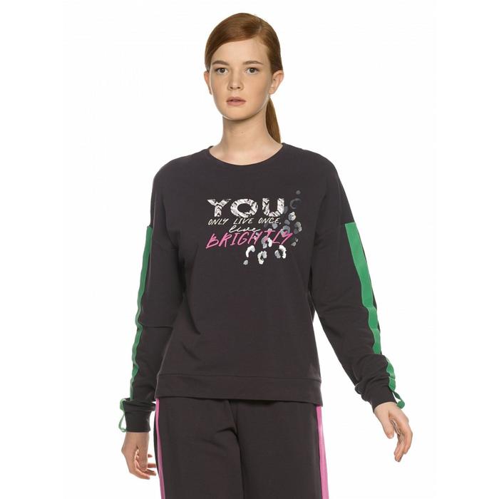 

Комплект из толстовки и брюк женский, размер L, цвет чёрный