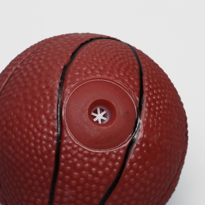 фото Игрушка пищащая "мяч баскетбол", диаметр 7,5 см, тёмно-коричневая пижон