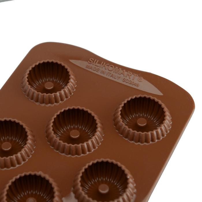 фото Форма для приготовления конфет choco crown 11×24 см, силиконовая silikomart