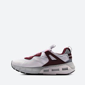 

Кроссовки Under Armour W HOVR Mega MVMNT, размер 37,5 (3023873-107)