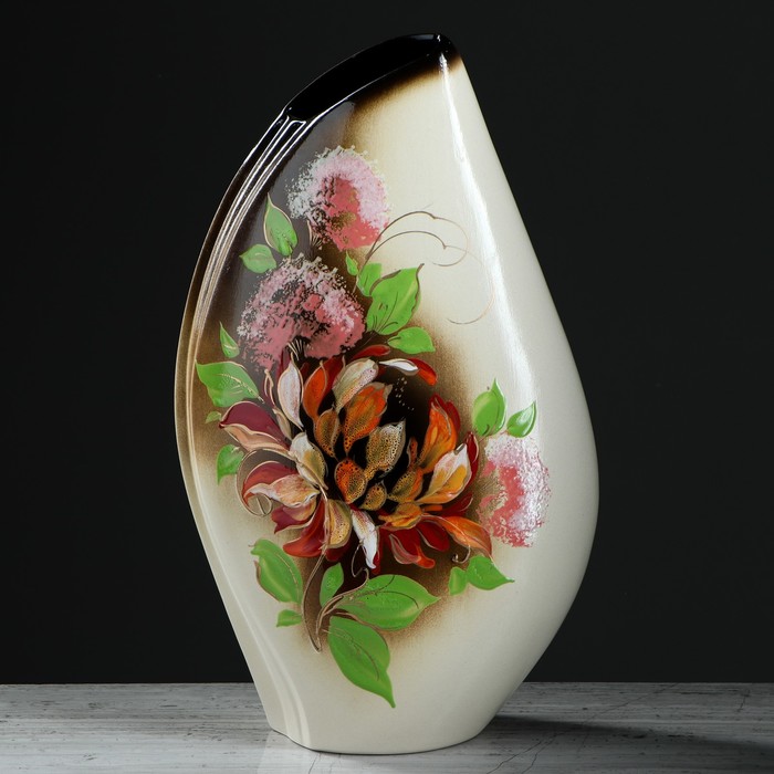 Ваза "Каприз" листья, бежевая