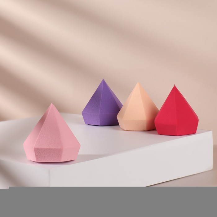 

Спонж для нанесения косметики, 5 × 4,7 см, увеличивается при намокании, цвет МИКС