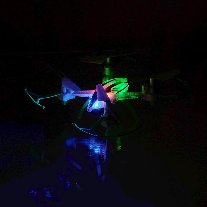 Квадрокоптер радиоуправляемый SKYDRONE, работает от аккумулятора, цвет зелёный