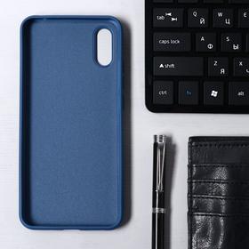 

Чехол Krutoff, для Xiaomi Redmi 9А, матовый, синий
