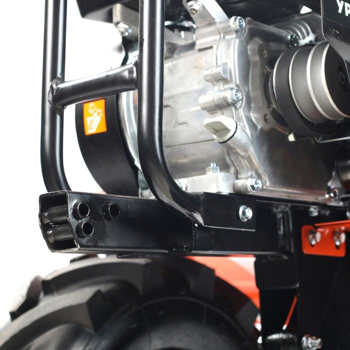 Мотоблок бензиновый PATRIOT УРАЛ M, 7.8 л.с, 5.7 кВт, 6/2 скор., 90х30 см, колеса EXTREME