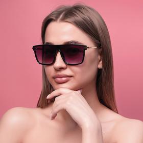 

Очки солнцезащитные, UV 400, линза 6х6 см, ширина 15 см, дужка 14.5 см