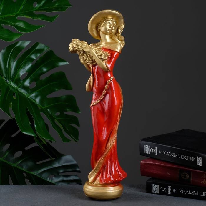 Сувенир "Девушка в шляпе" малая, микс