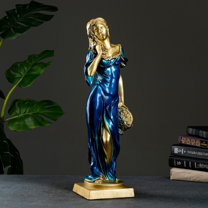 Статуэтка "Девушка с корзиной" бронза, микс