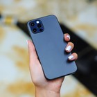 Чехол LuazON для телефона iPhone 12/12 Pro, пластиковый, тонкий, прозрачный черный - Фото 5