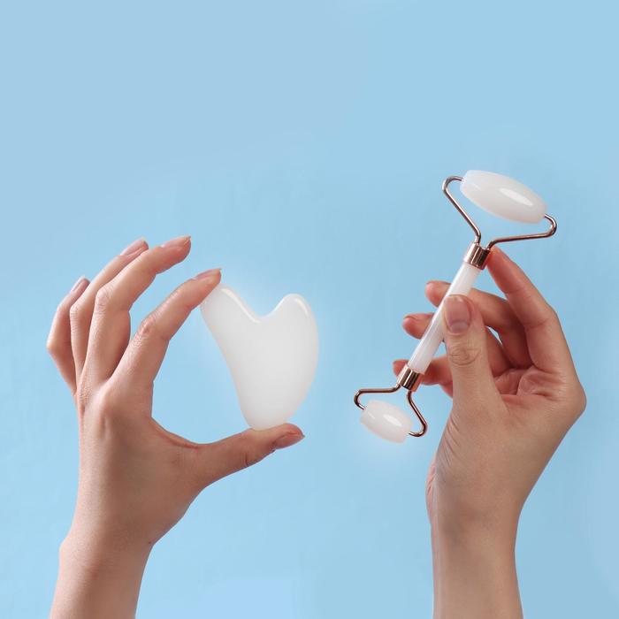 Набор массажёров для лица и зоны декольте 2 предмета белый агат 63900₽