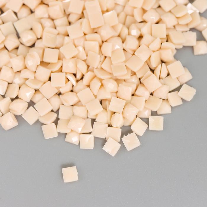 Страз неклеевой 