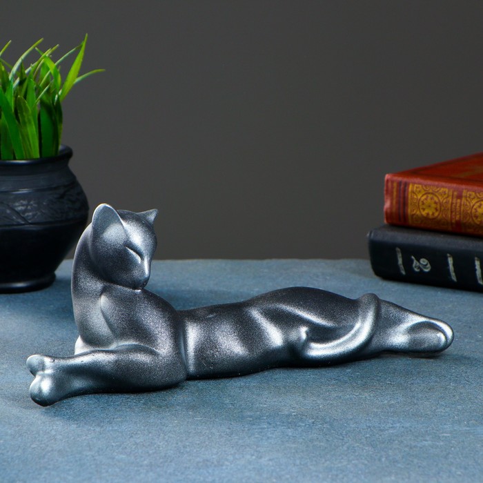 Сувенир "Кошка Багира №3" малая лежачая, черная с серебром