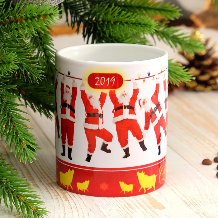Кружка "С новым годом! Дедушки", символ года 2019, c нанесением