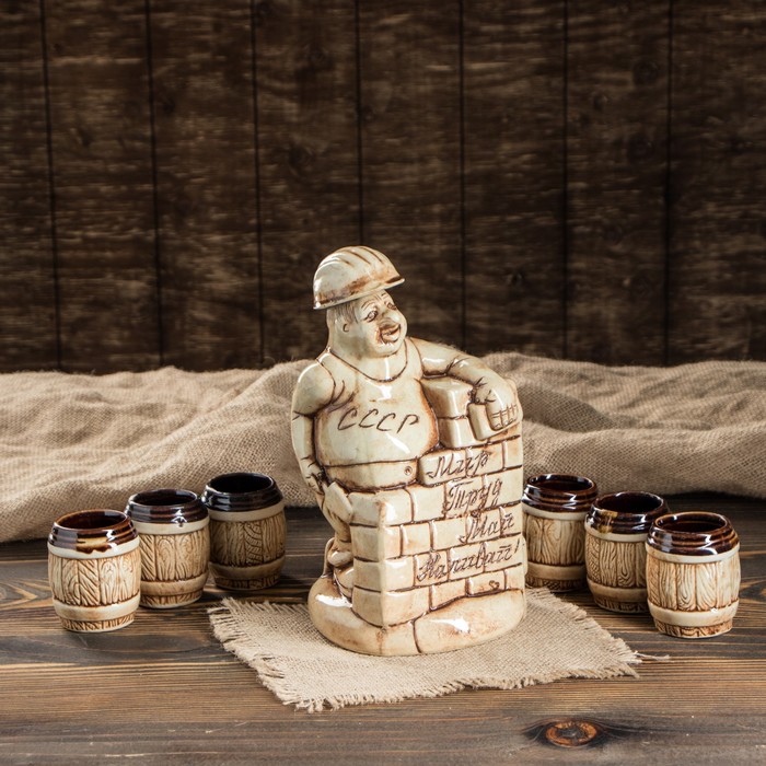 Штоф с рюмками "Строитель" 7 предметов, 1 л