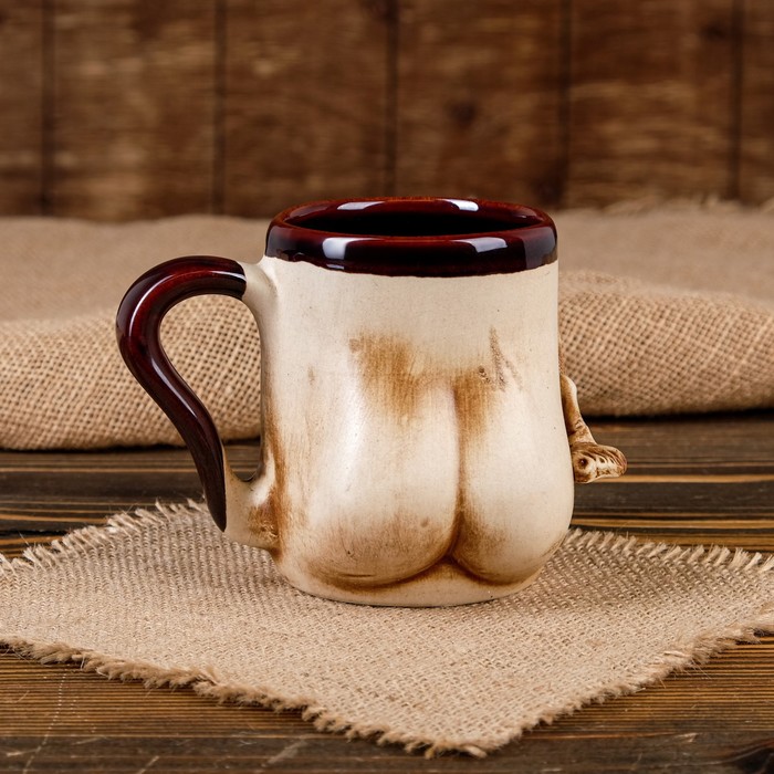 Кружка для пива "Женская фигура: ва-а-у" 0,5 л, микс