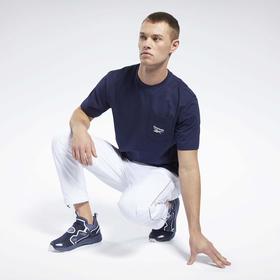 

Футболка Reebok Cl F Pocket Tee, размер 60-62 (FT7373)
