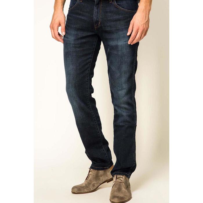 фото Джинсы мужские wrangler greensboro, размер 32/32 (w15q8343c)