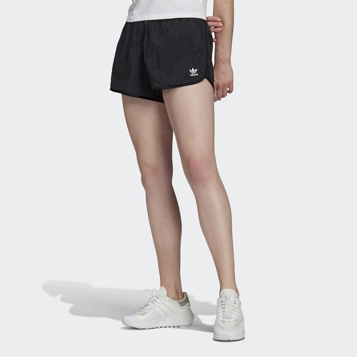 фото Шорты женские adidas 3str shorts, размер 44 (gn2885)