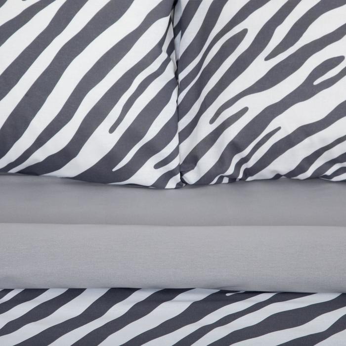 

Постельное белье Этель 2 сп Zebra 175*215 см, 200*220 см, 70*70 см - 2 шт