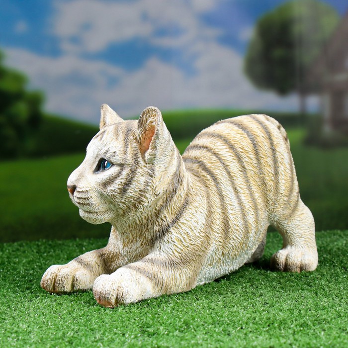 

Садовая фигура "Тигренок белый" 18х28см