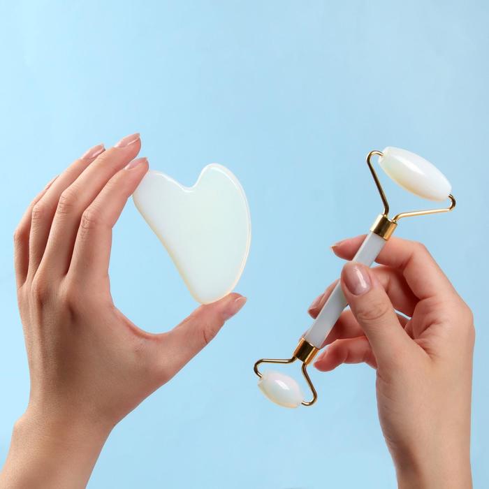 Набор массажёров для лица и зоны декольте 2 предмета лунный камень 83900₽