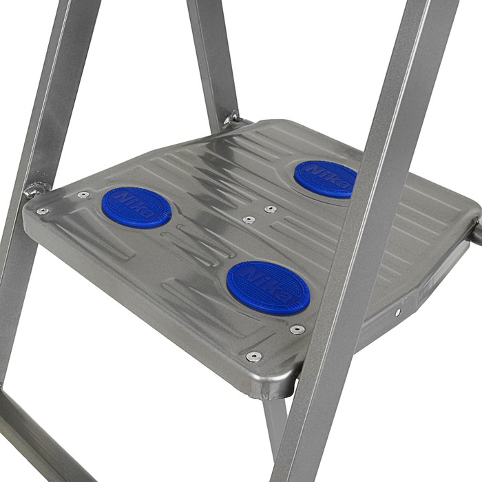 Стремянка Nika СП5, профиль 30х15 мм, 5 ступеней