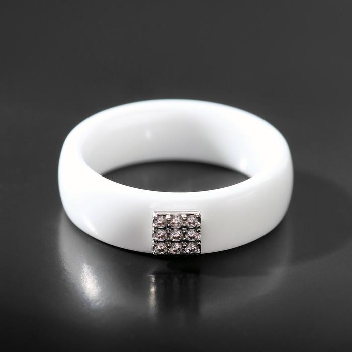 фото Кольцо керамика "куб", цвет белый в серебре, 17 размер vel vett