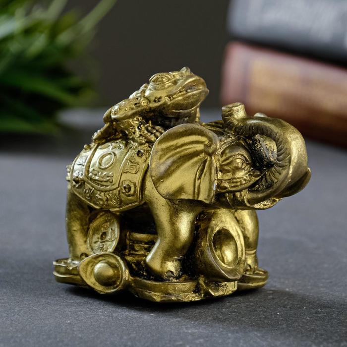 фигура слон со слоненком на деньгах позолота 6 5х10х7см Фигура Слон на деньгах состаренное золото, 10х8,5х6см