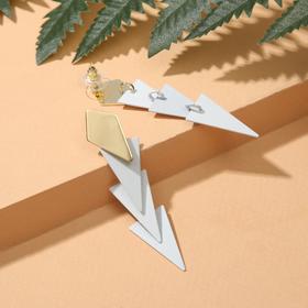 

Серьги "Модерн" кристаллы, цвет белый в золоте