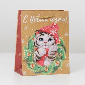 

Пакет крафтовый вертикальный «Тигрёнок и веночек», MS 18 × 23 × 10 см