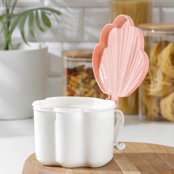 

Банка пластиковая для сыпучих продуктов, 4 отсека с ложками, 16×15×10 см, цвет МИКС