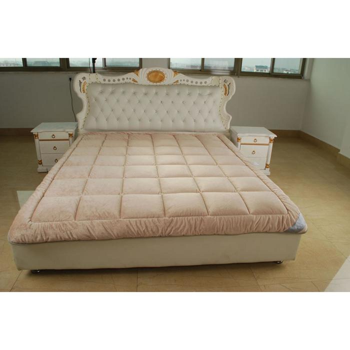 цена Одеяло Pure Line Sophie, размер 195x215 см