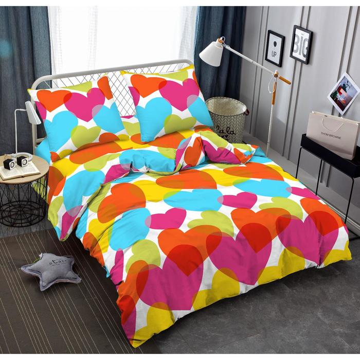 

Постельное бельё 1.5 сп Love, размер 150x210 см, 145x215 см, 70x70 см - 2 шт
