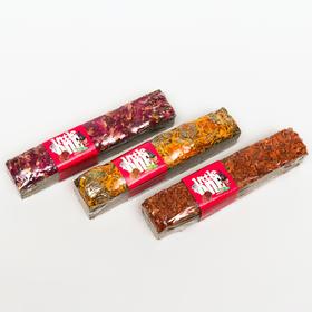 

Палочка Little One из луговых трав с топпингом, ассорти (морковь, календула, мальва), 85 г