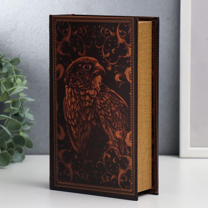 

Сейф-книга дерево, кожзам "Ястреб. Wild nature" 21х13х5 см