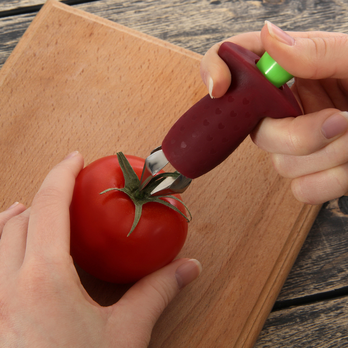 Прибор для удаления хвостика клубники и помидоров