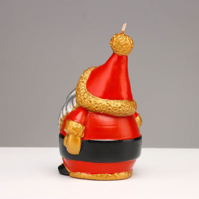 Свеча декоративная "Санта", 12х8,6х7,4 см