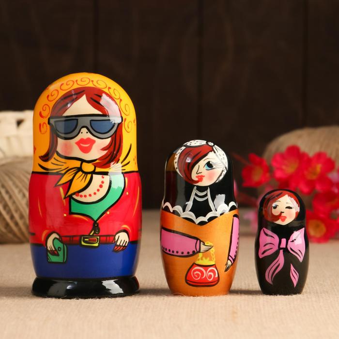 

Матрёшка 3-х кукольная, Модная Аврора,14-15 см, ручная работа