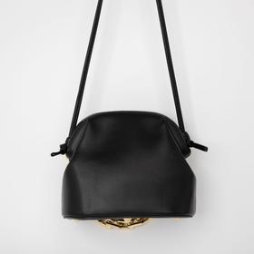 

Кросс-боди, отдел на фермуаре, длинный ремень, цвет чёрный