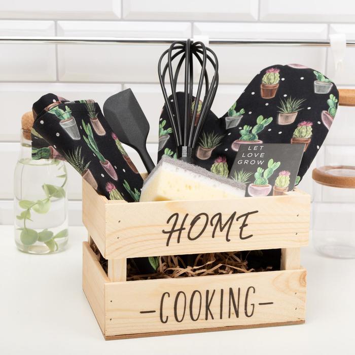 Набор подарочный Home cooking: полотенце, варежка-прихватка, кухонная лопатка, венчик, губка набор подарочный инжир прихватка карман полотенце лопатка