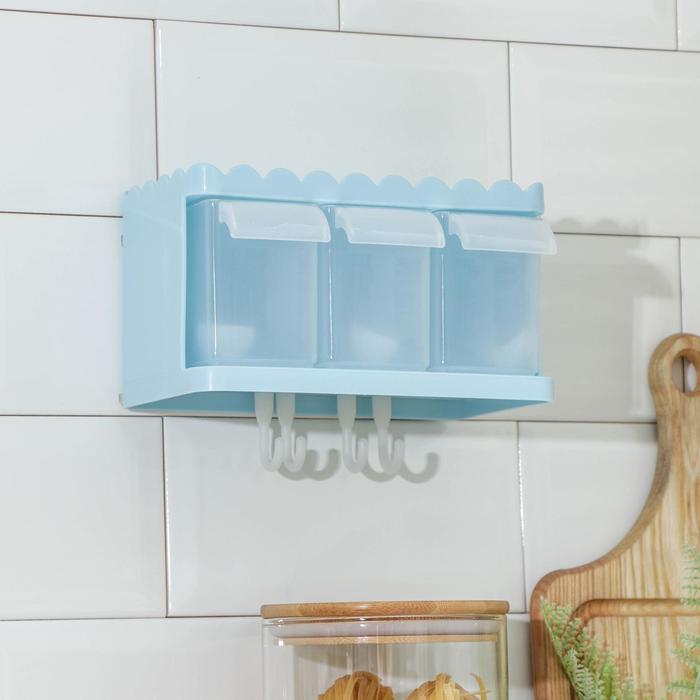 

Набор банок для сыпучих продуктов, 3 шт, 19×12×13 см, на подставке, на липучке, с ложками, цвет МИКС