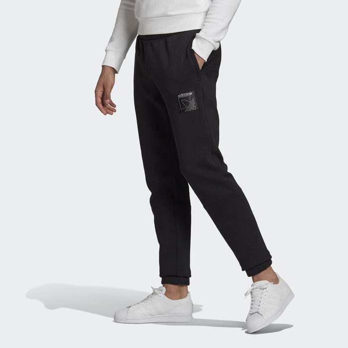 

Брюки мужские, Adidas SPRT ICON SP, размер 44-46 (GD5817)