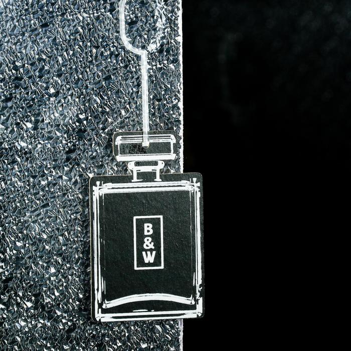 Ароматизатор Sapfire картонный подвесной Black&White, парфюмерная композиция №7 SAT-4000