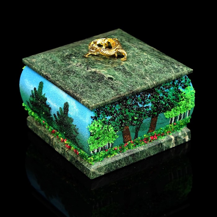 Шкатулка "Лето" с рисунком и ящеркой 7х7 см змеевик