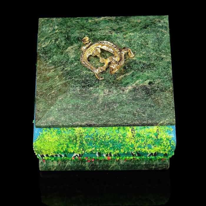 Шкатулка "Лето" с рисунком и ящеркой 7х7 см змеевик